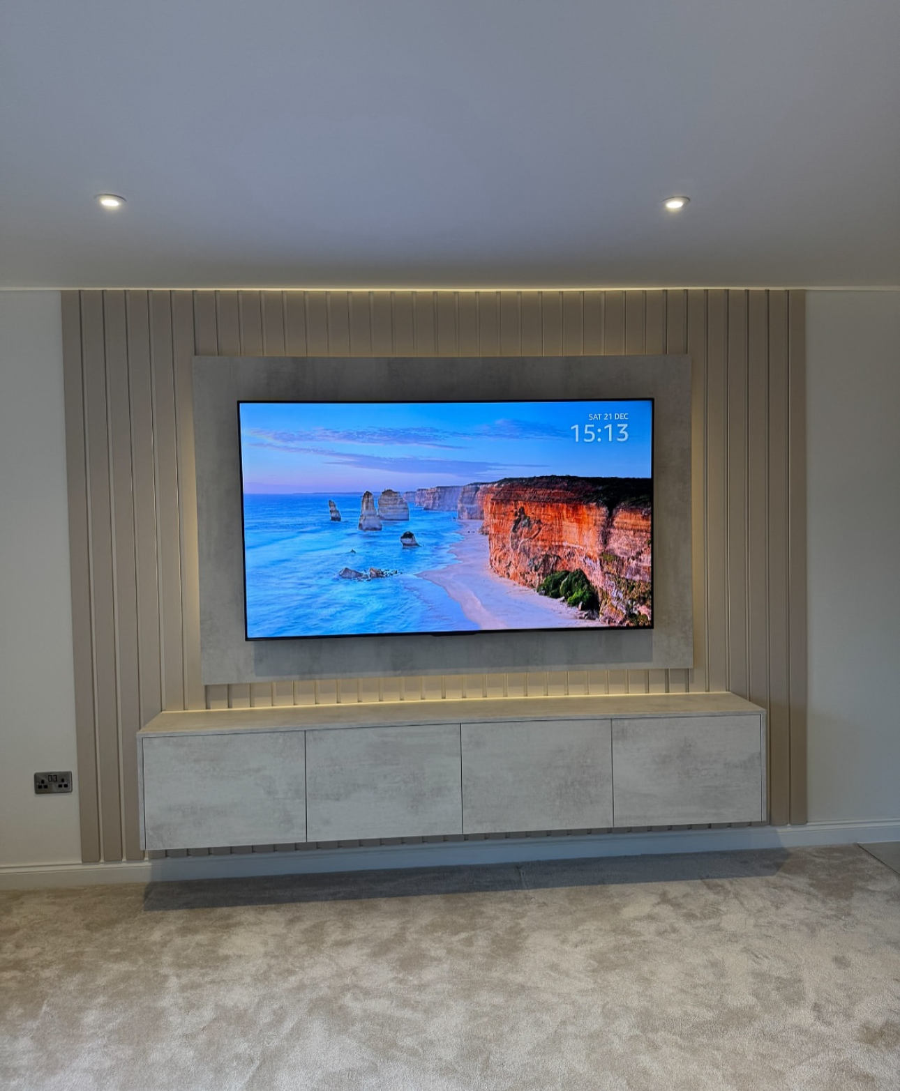 Home extension with seamless integration